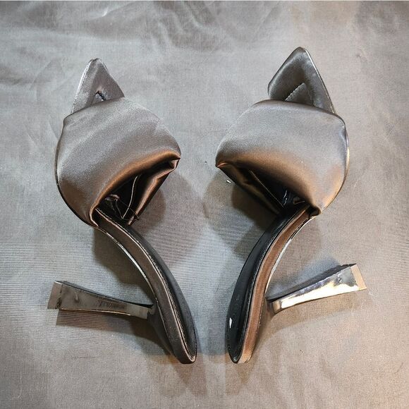 BRAND NEW FOREVER 21 SQUARE TOE SATIN THICK STRAP WOMEN'S SANDAL - Picture 14 of 15